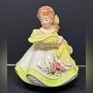Vintage Josef Originals Musical Figurine - Mother & Baby